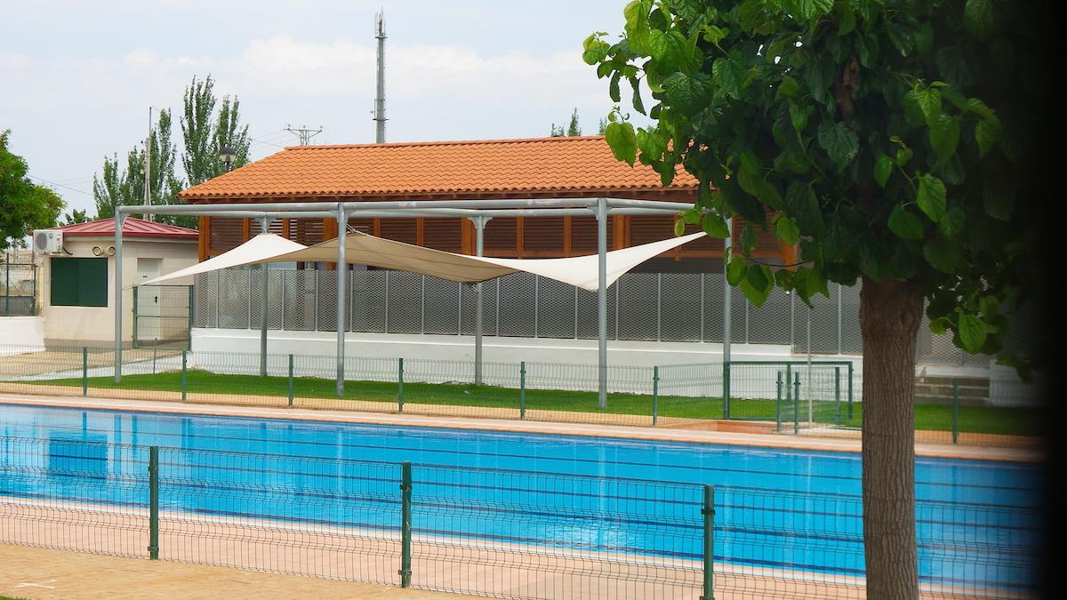 Licitación del bar de la piscina municipal de Escatrón