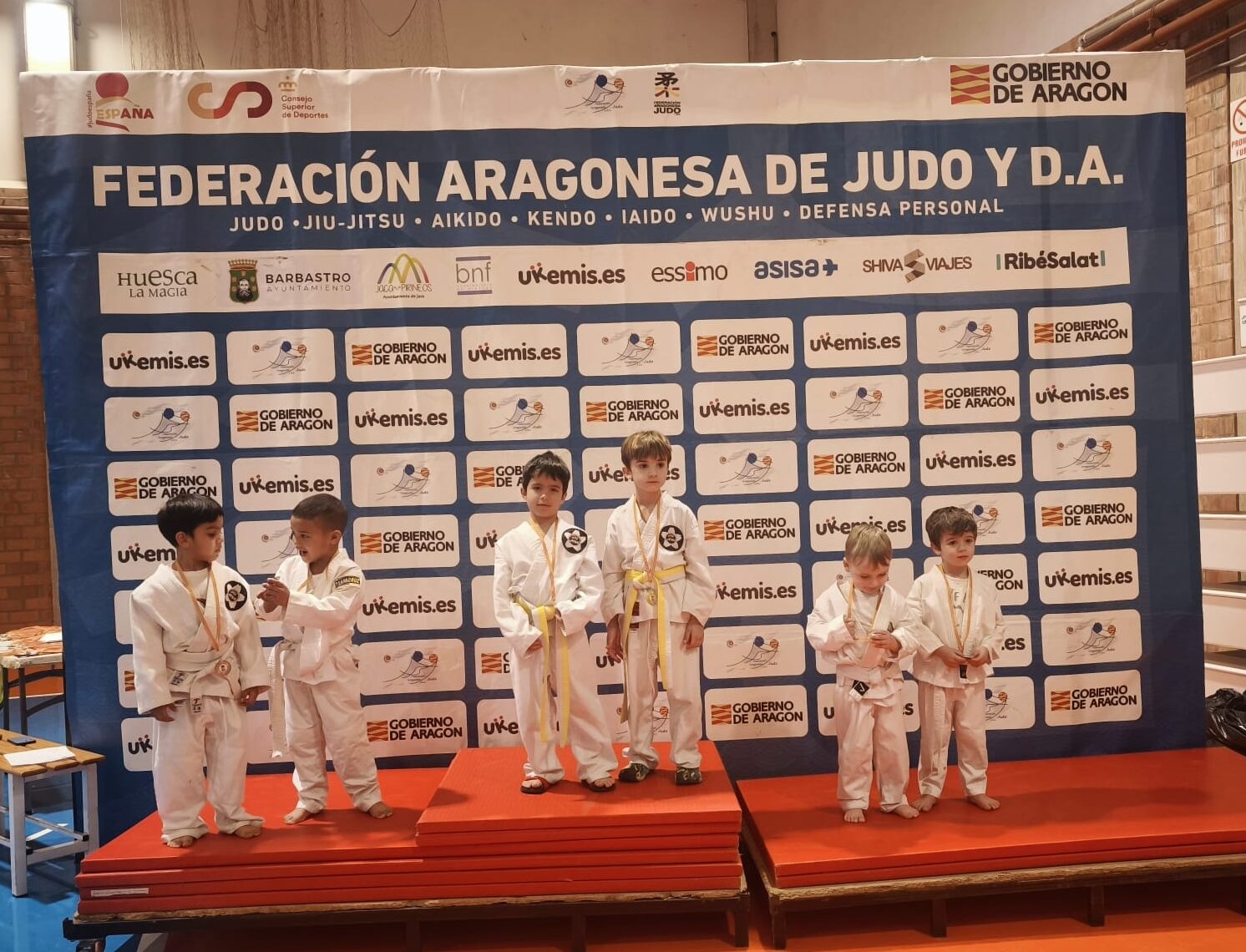 Éxito histórico del Jiu Jitsu Escatrón en el Campeonato de Aragón